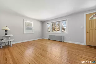 3 E Wood St, Waterford, CT 06385 - Photo 8
