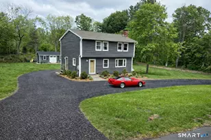 19 Botsford Hill Rd, Newtown, CT 06470 - Photo 2