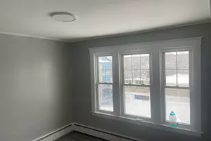 22 Wilcox St, New Britain, CT 06051 - Photo 8