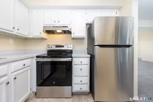 83 Candlewood Dr, South Windsor, CT 06074 - Photo 12