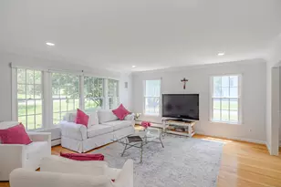 20 Laura Dr, Danbury, CT 06811 - Photo 14