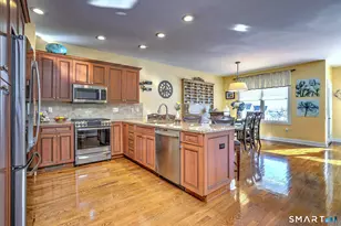 182 Remy Ct, Shelton, CT 06484 - Photo 10