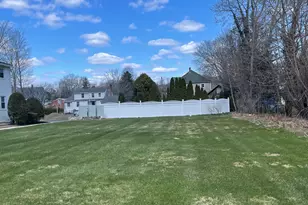 144 East Main St, Clinton, CT 06413 - Photo 18