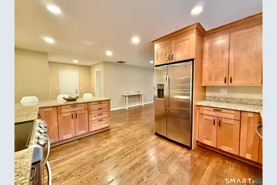 73 Bank Street, New Canaan, CT 06840 - Photo 12