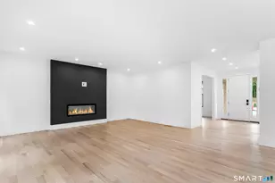 35 Oronoque Hills Rd, Stratford, CT 06614 - Photo 26