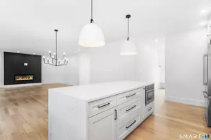 35 Oronoque Hills Rd, Stratford, CT 06614 - Photo 22