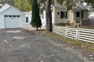 10 Evans Rd, Rocky Hill, CT 06067 - Photo 2