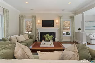 9 Point O Woods Rd S, Darien, CT 06820 - Photo 14