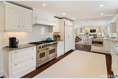 9 Point O Woods Road South, Darien, CT 06820 - Photo 12