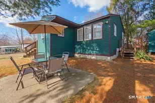 29 Shore Dr, Griswold, CT 06351 - Photo 12