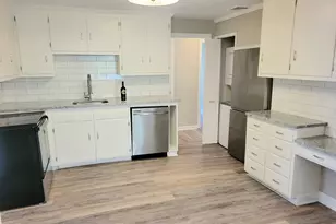 101 Haynes Rd, West Hartford, CT 06117 - Photo 2