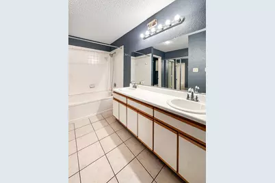 31 High Street #APT 11304, East Hartford, CT 06118 - Photo 10