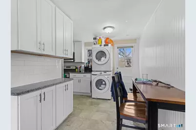 69 Seaver Circle, Bridgeport, CT 06606 - Photo 14