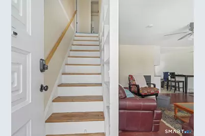 69 Seaver Circle, Bridgeport, CT 06606 - Photo 10