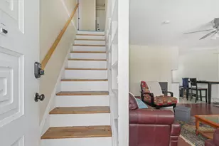 69 Seaver Cir, Bridgeport, CT 06606 - Photo 10