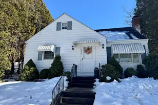 253 Kneeland Rd, New Haven, CT 06512 - Photo 1