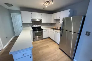 2202 Harbor View Dr, Rocky Hill, CT 06067 - Photo 6