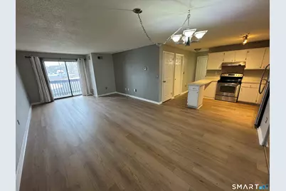 2202 Harbor View Drive #2202, Rocky Hill, CT 06067 - Photo 2