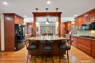 78 Benedict Rd, Monroe, CT 06468 - Photo 4