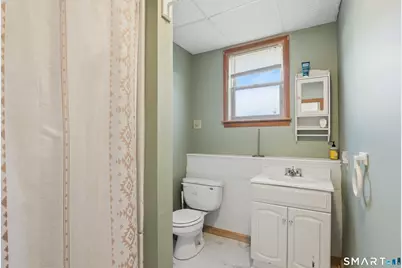 17 Vine Street, Putnam, CT 06260 - Photo 26