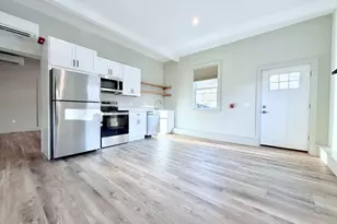 29 E Main St, Canaan, CT 06018 - Photo 2