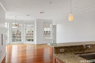 85 Memorial Rd, West Hartford, CT 06107 - Photo 18