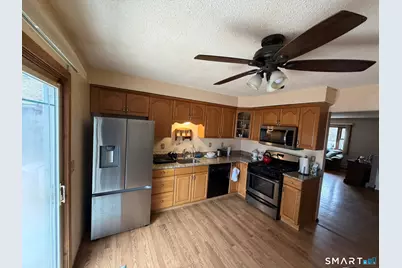 54 Peck Street, Stratford, CT 06614 - Photo 4