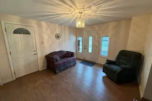 54 Peck St, Stratford, CT 06614 - Photo 10