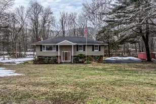 24 Prospect Dr, Brookfield, CT 06804 - Photo 2