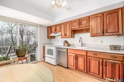 24 Prospect Drive, Brookfield, CT 06804 - Photo 10
