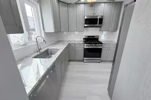 43 Southwind Ln, Milford, CT 06460 - Photo 10