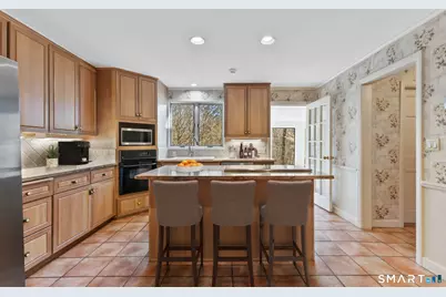 26 Holly Lane, Darien, CT 06820 - Photo 8