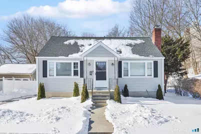 11 Stratfield Place, Bridgeport, CT 06606 - Photo 2