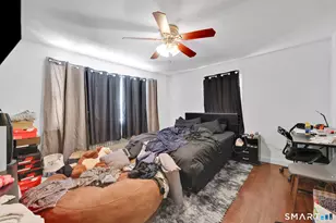 11 Stratfield Pl, Bridgeport, CT 06606 - Photo 8