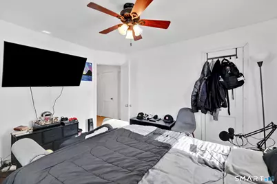 11 Stratfield Place, Bridgeport, CT 06606 - Photo 18