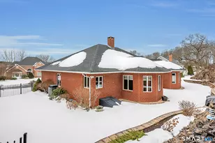 21 Hidden Valley Dr, Rocky Hill, CT 06067 - Photo 34