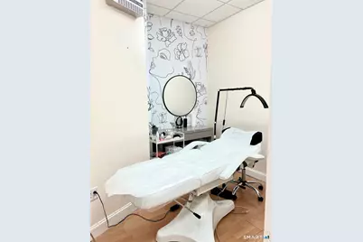 100 Greyrock Place, Stamford, CT 06901 - Photo 4