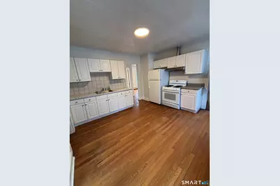 2395 Main Street, Bridgeport, CT 06606 - Photo 4