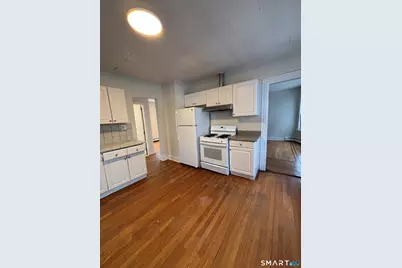 2395 Main Street, Bridgeport, CT 06606 - Photo 6