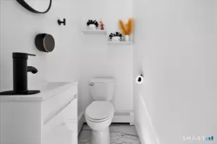 114 Daniel Rd, Hamden, CT 06517 - Photo 14