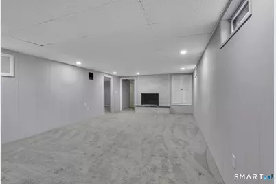 909 Randolph Road, Middletown, CT 06457 - Photo 20