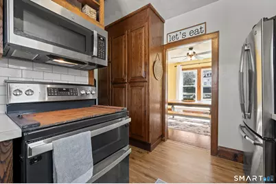 18 Oak Street, Plymouth, CT 06786 - Photo 16