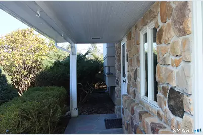 20 Smoke Hill Drive, New Fairfield, CT 06812 - Photo 2