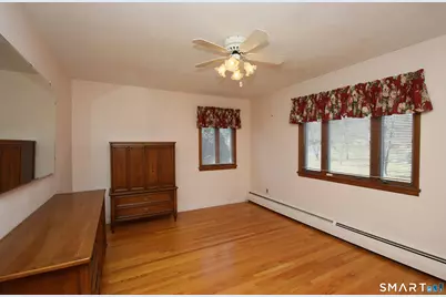 20 Smoke Hill Drive, New Fairfield, CT 06812 - Photo 16