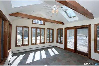 20 Smoke Hill Drive, New Fairfield, CT 06812 - Photo 8