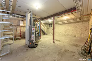 55 Bronx Ave, Waterbury, CT 06705 - Photo 32