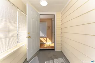 55 Bronx Ave, Waterbury, CT 06705 - Photo 6