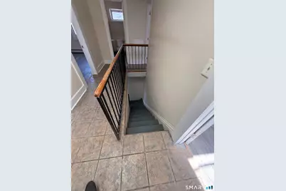 35 Cliff Street, Norwich, CT 06360 - Photo 10