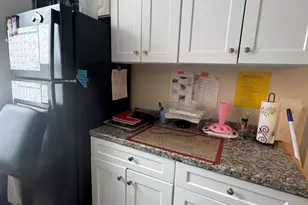 35 Cliff St, Norwich, CT 06360 - Photo 6