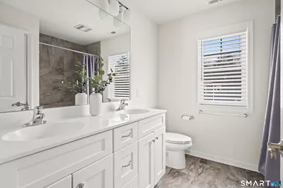 79 Cambridge Court #79, Simsbury, CT 06070 - Photo 24